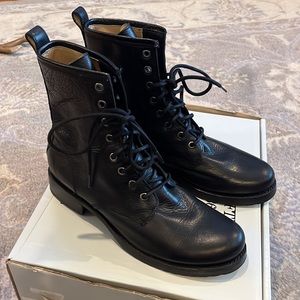 Frye Veronica combat black boots